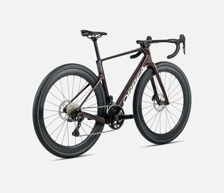 T147TTCC-IE-BACK-TERRA_RACE_M20iLTD_over.jpg
