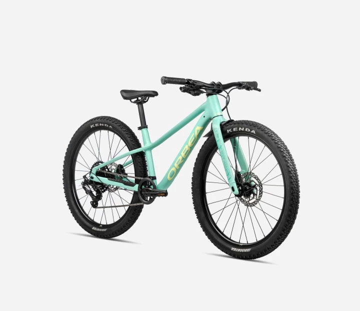 U007TTCC-J5-FRONT-KIMU_24_H20_over.jpg